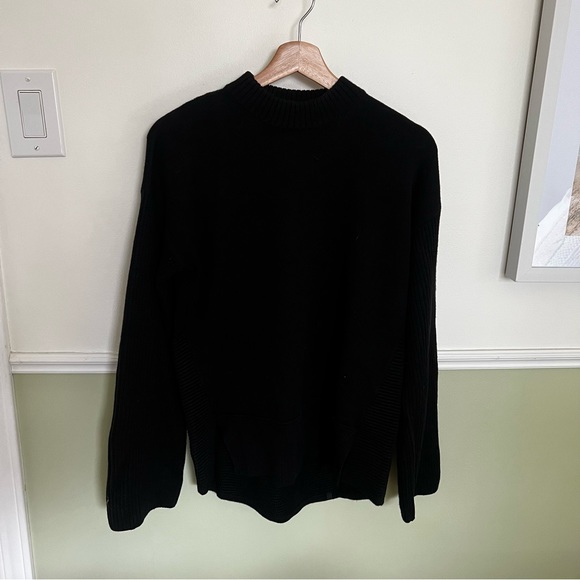 Lululemon Oversized Sweater - Picture 2 of 6